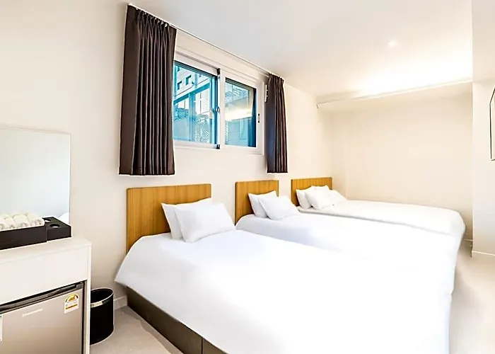 Hotel U Myeongdong 2*